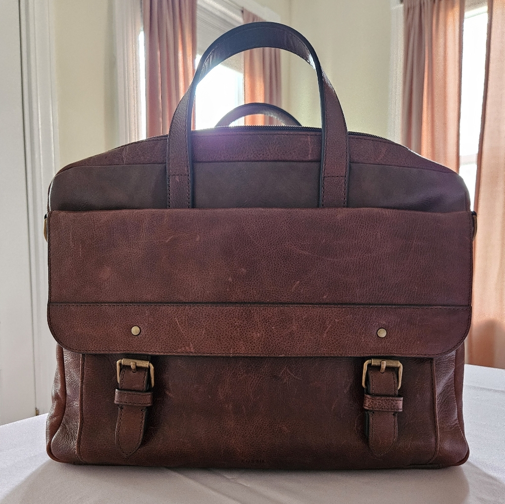 Fossil Brown Leather Briefcase with Classic Buckle Design